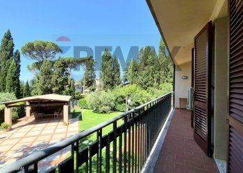 Balcone - Villa Via Delle Pinete Loc. Staffoli
 
18, Castelfranco di Sotto - foto 37