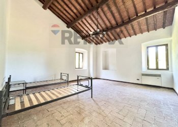 Camera / camera da letto - Rustico Via di Montiolo
 
6, Castel Giorgio - foto 28