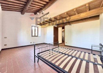 Camera / camera da letto - Rustico Via di Montiolo
 
6, Castel Giorgio - foto 33