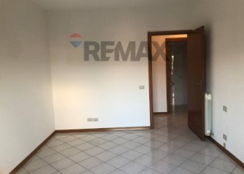 Stanza vuota - Three-room apartment Via Della Pariglia
11, Perugia - photo 18