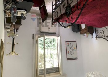 Camera / camera da letto - Non-buildable land Via Beatrice
15, Perugia - photo 2