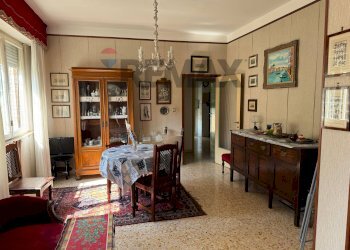 Sala da pranzo - Non-buildable land Via Beatrice
15, Perugia - photo 5