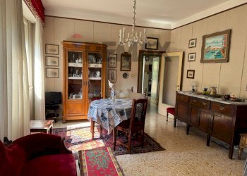 Sala da pranzo - Non-buildable land Via Beatrice
15, Perugia - photo 27