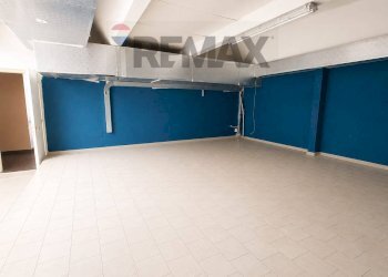 Stanza vuota - Commercial Premises viale Stelvio
44, Morbegno - photo 29