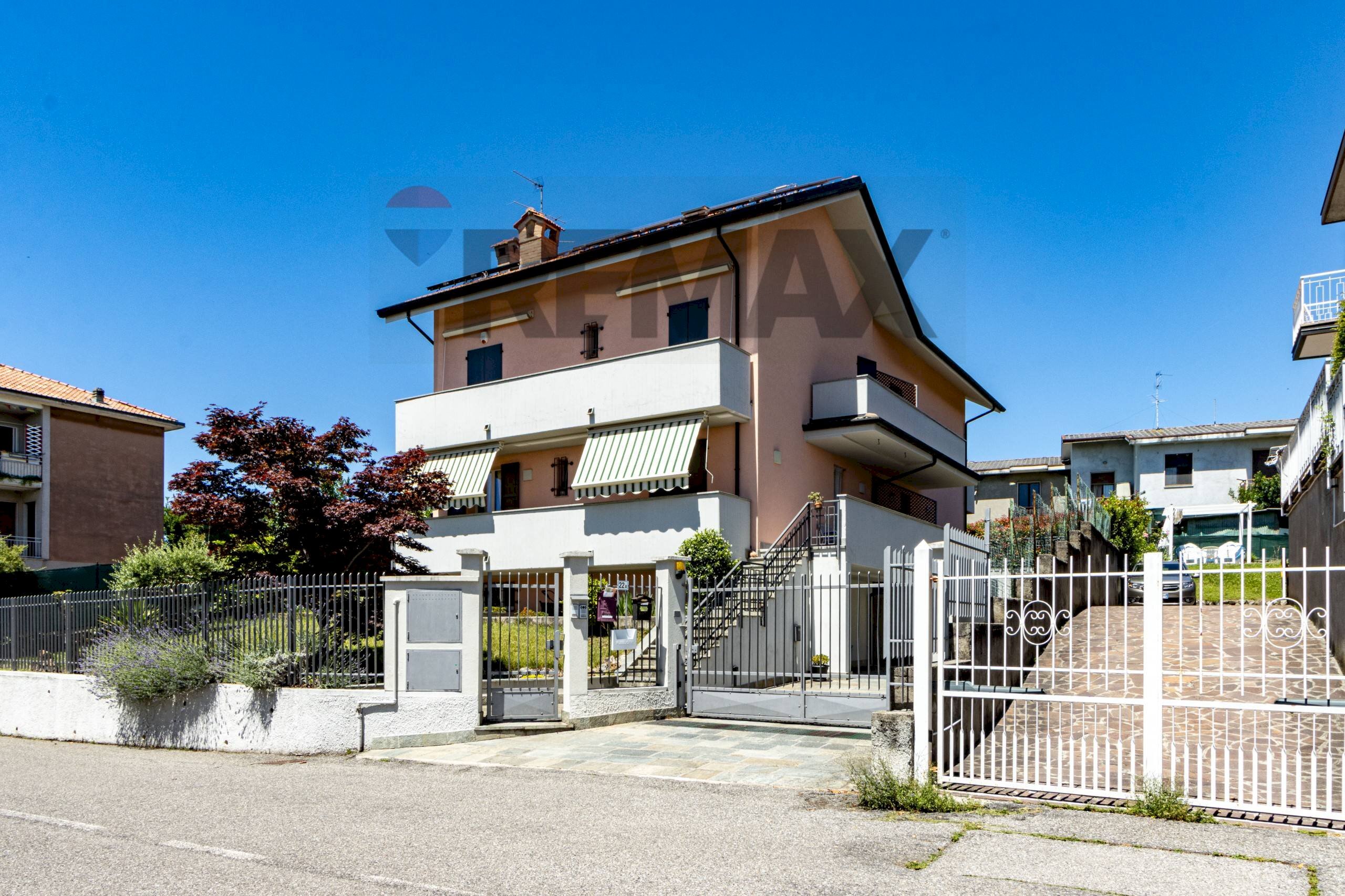 Edificio all\'aperto - Casa semi indipendente VIA BENEDETTO CROCE
 
22A, Besana in Brianza - foto 1