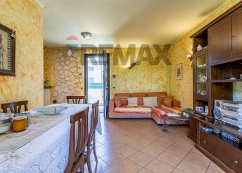 Sala da pranzo - Casa semi indipendente VIA BENEDETTO CROCE
 
22A, Besana in Brianza - foto 4