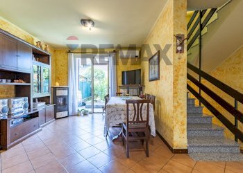 Sala da pranzo - Casa semi indipendente VIA BENEDETTO CROCE
 
22A, Besana in Brianza - foto 5