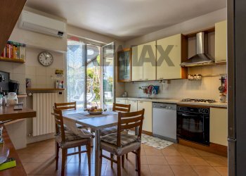 Cucina - Casa semi indipendente VIA BENEDETTO CROCE
 
22A, Besana in Brianza - foto 9