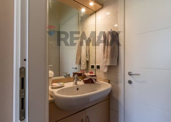 Bagno - Casa semi indipendente VIA BENEDETTO CROCE
 
22A, Besana in Brianza - foto 24