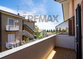 Balcone - Casa semi indipendente VIA BENEDETTO CROCE
 
22A, Besana in Brianza - foto 45
