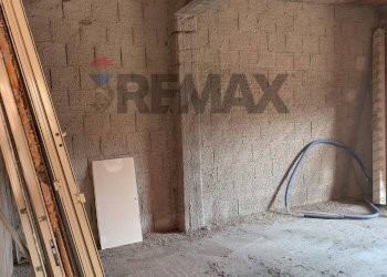 Dettagli - Three-room apartment VIA OLIVETO
 
23, Gaggi - photo 6
