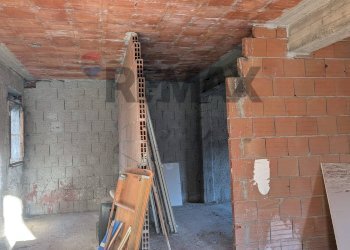 Non correlato - Three-room apartment VIA OLIVETO
 
23, Gaggi - photo 10