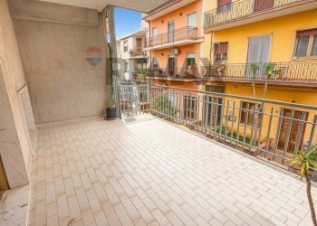 Terrazza - Casa indipendente via cesare battisti
 
81, Fiumefreddo di Sicilia - foto 31