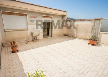 Terrazza - Casa indipendente via cesare battisti
 
81, Fiumefreddo di Sicilia - foto 46