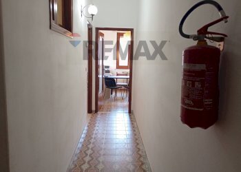 Hall / corridoio - Independent house Via Libertà
 
164, Linguaglossa - photo 3