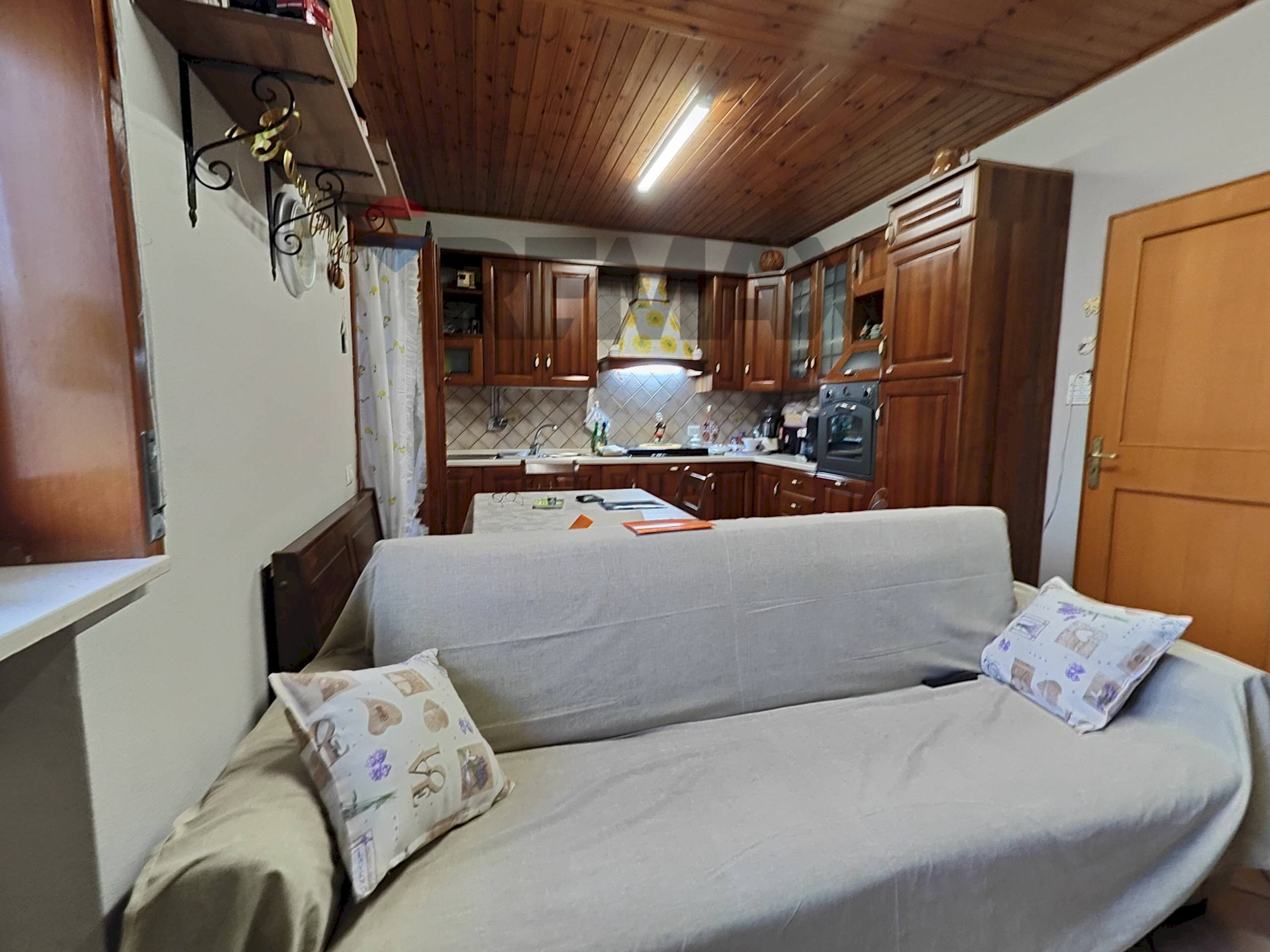 Cucina - Quadrilocale via Nazionale
 
169, Rometta - foto 3