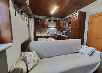 Cucina - Quadrilocale via Nazionale
 
169, Rometta - foto 3