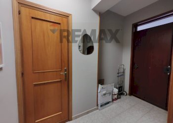 Hall / corridoio - Quadrilocale via Nazionale
 
169, Rometta - foto 8