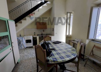 Sala da pranzo - Casa indipendente via XXI ottobre
 
654, Torregrotta - foto 3