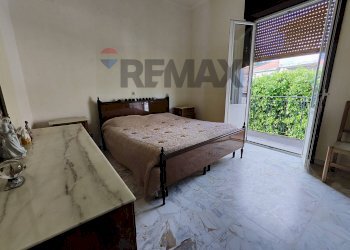 Camera / camera da letto - Casa indipendente via XXI ottobre
 
654, Torregrotta - foto 13
