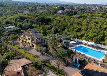 Piscina - Villa Via Carini
 
27, Acireale - photo 5