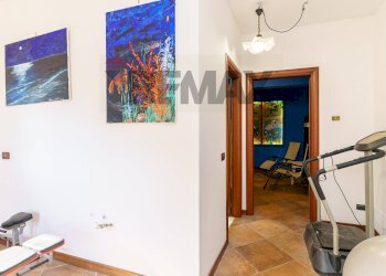 Hall / corridoio - Villa Via Carini
 
27, Acireale - photo 37