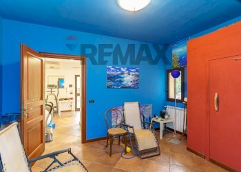 Sala da pranzo - Villa Via Carini
 
27, Acireale - photo 42