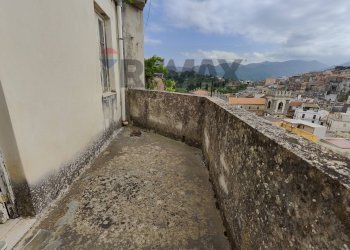 Balcone - Casa indipendente via immacolata
 
9, Monforte San Giorgio - foto 13
