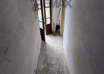 Hall / corridoio - Casa indipendente via immacolata
 
9, Monforte San Giorgio - foto 21