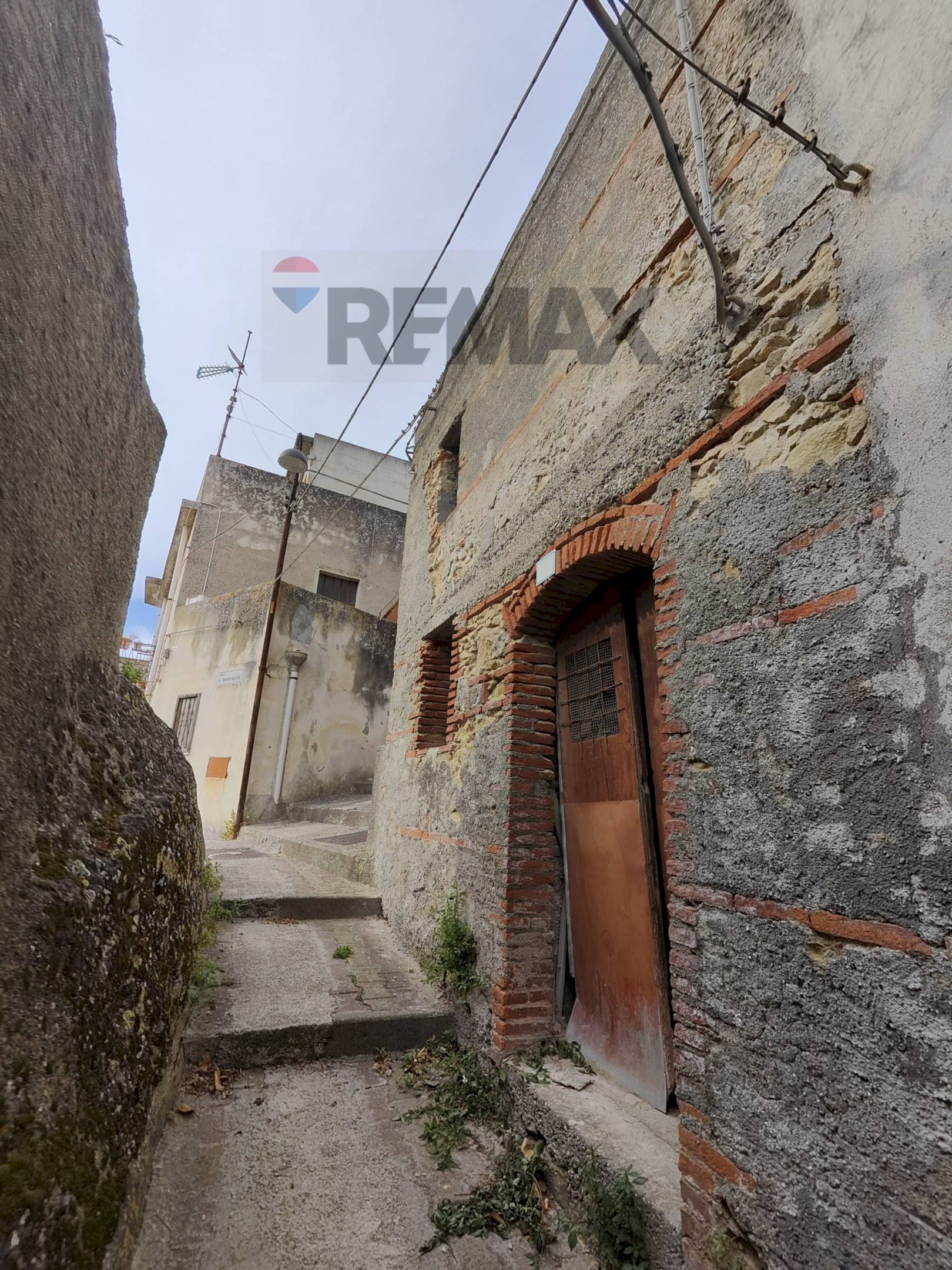 Casa all\'aperto - Casa indipendente via immacolata
 
30, Monforte San Giorgio - foto 1