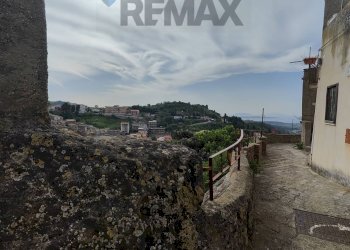 Edificio all\'aperto - Casa indipendente via immacolata
 
30, Monforte San Giorgio - foto 8