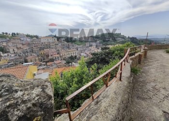 Edificio all\'aperto - Casa indipendente via immacolata
 
30, Monforte San Giorgio - foto 10