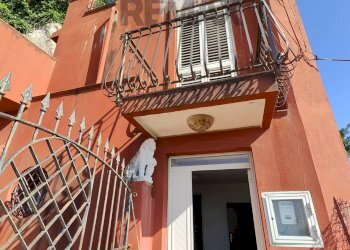Casa all\'aperto - Casa indipendente via immacolata
 
34, Monforte San Giorgio - foto 1