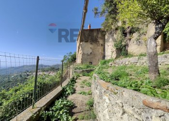 Giardino - Casa indipendente via immacolata
 
34, Monforte San Giorgio - foto 16