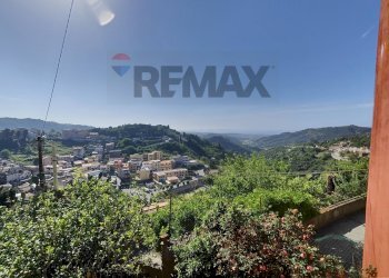 Vista delle montagne - Casa indipendente via immacolata
 
34, Monforte San Giorgio - foto 26