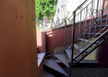 Scale - Casa indipendente via immacolata
 
34, Monforte San Giorgio - foto 30