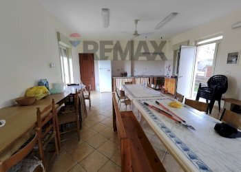 Sala da pranzo - Villa via pattina
 
snc, Santa Lucia del Mela - foto 27