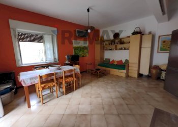 Sala da pranzo - Villa via filzi
 
22, Torregrotta - foto 10