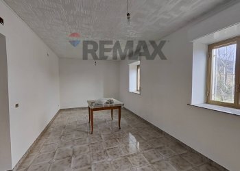 Stanza vuota - Casa indipendente via portaro
 
6, Rometta - foto 5