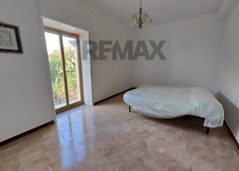 Camera / camera da letto - Casa indipendente via portaro
 
6, Rometta - foto 9
