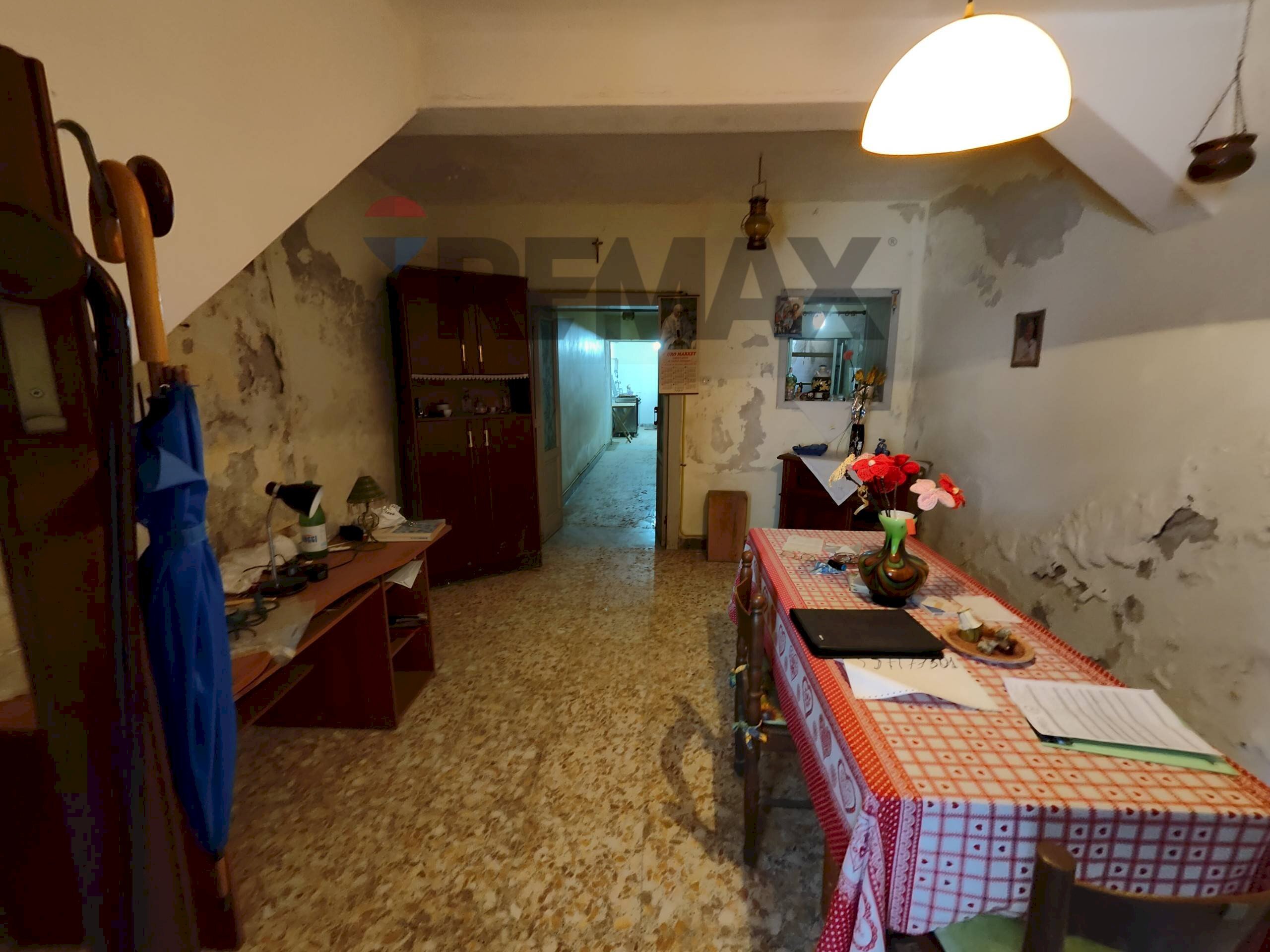 Hall / corridoio - Casa indipendente via nazionale
 
44a, Monforte San Giorgio - foto 2