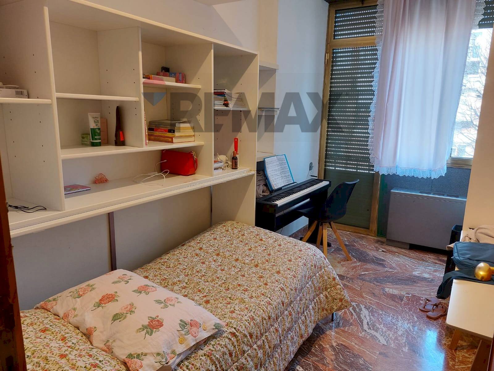 Camera / camera da letto - Appartamento Viale Cavour
 
142, Ferrara - foto 3