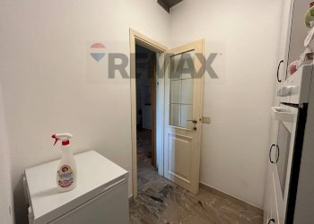 Hall / corridoio - Appartamento Viale Cavour
 
142, Ferrara - foto 17