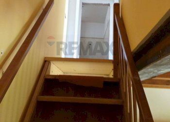 Scale - Apartment via Pastine
sn, Sant'Eufemia a Maiella - photo 12