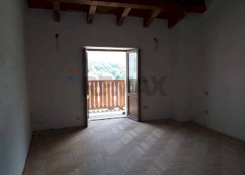 letto 2 altra prospettiva - Apartment via Pastine
sn, Sant'Eufemia a Maiella - photo 15