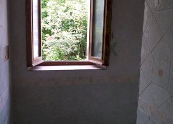 Bagno - Apartment via Pastine
sn, Sant'Eufemia a Maiella - photo 17