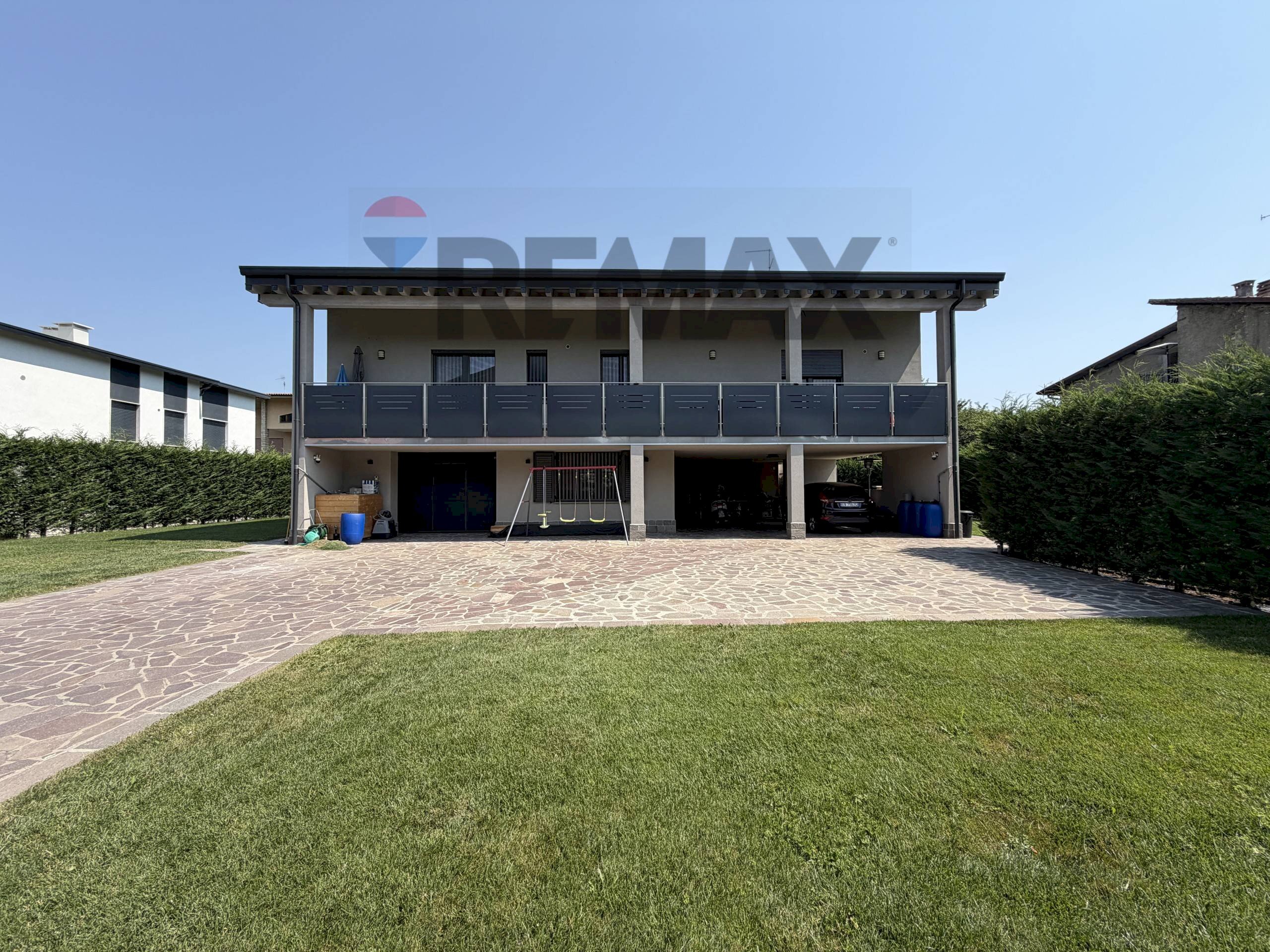 Casa all\'aperto - Villa via pesenti
 
19, Gorlago - foto 3