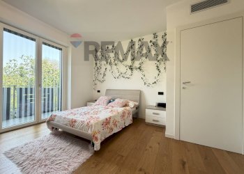 Camera / camera da letto - Villa via pesenti
19, Gorlago - foto 24