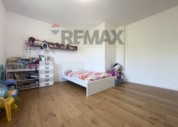 Camera / camera da letto - Villa via pesenti
19, Gorlago - foto 34