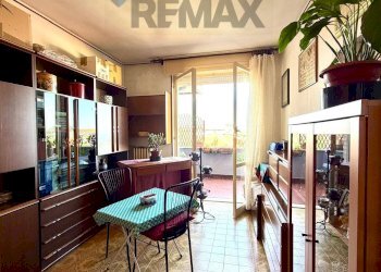 Soggiorno - Three-room apartment VIA MULINO VECCHIO
 
43, Cerano - photo 20